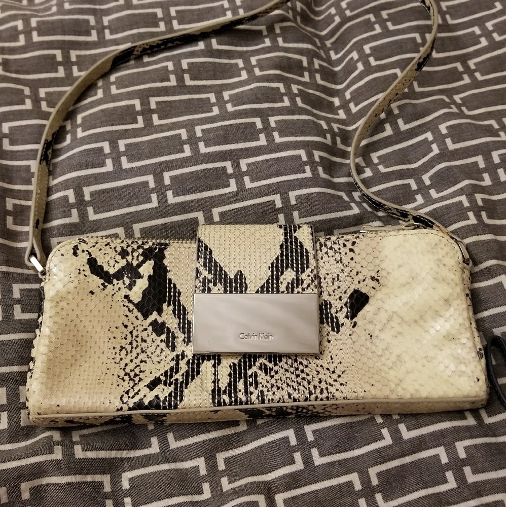 Calvin klein wallet wristlet